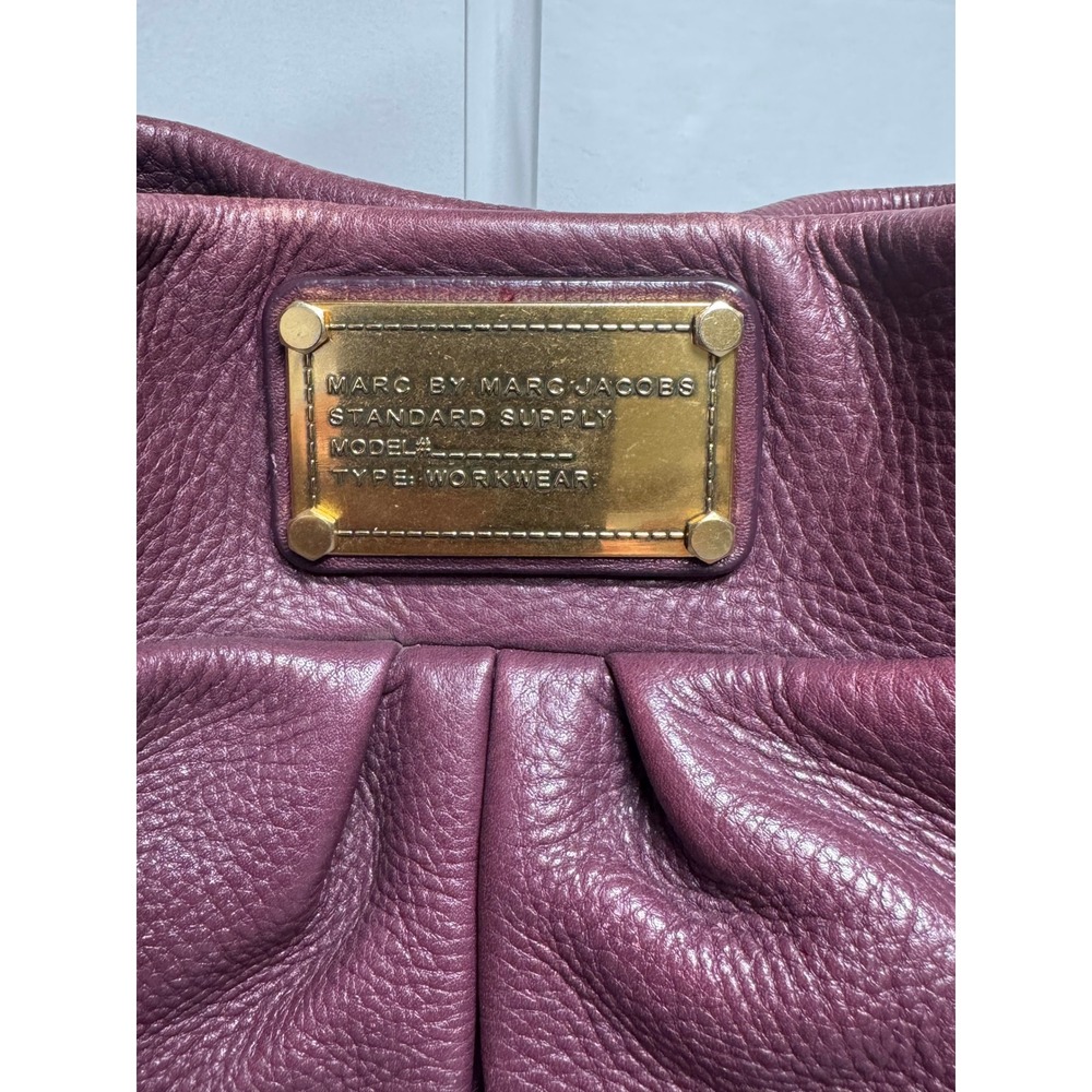 Marc Jacobs Classic Q Hillier Hobo Bag Purse Burgundy Leather - Picture 6 of 15